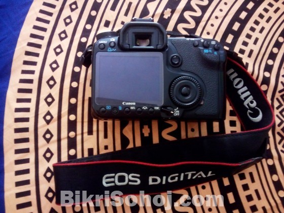 Canon 50D DSLR With 18-55 Lens